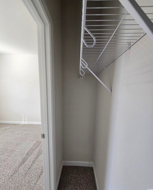 Building Photo - 315 Wades Way