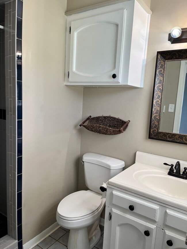 Building Photo - 3 Bedroom 2 Bathroom House in Genoa School District!