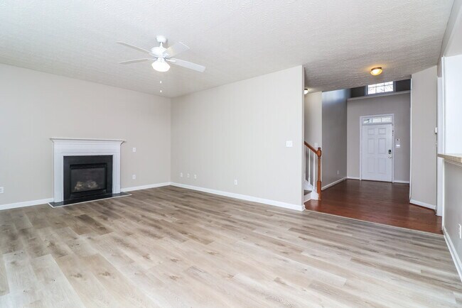 Building Photo - 123 Silver Arrow Cir