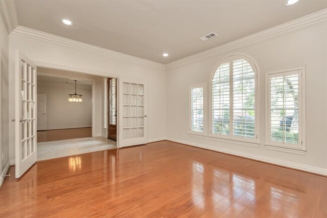 Building Photo - 14207 Jade Cove Dr