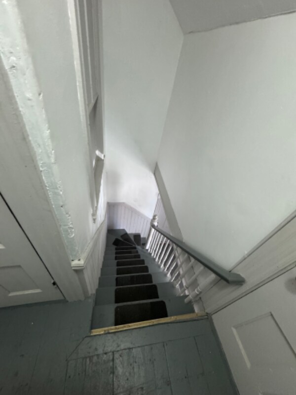 Building Photo - 41 Blucher St