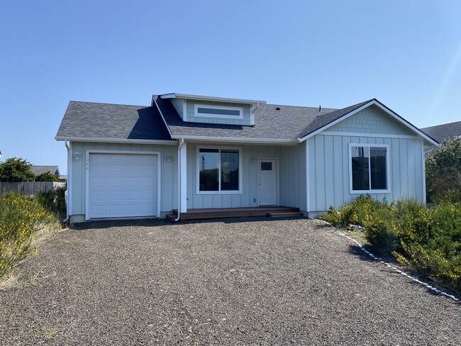Primary Photo - 1266 Fairwood Dr SW