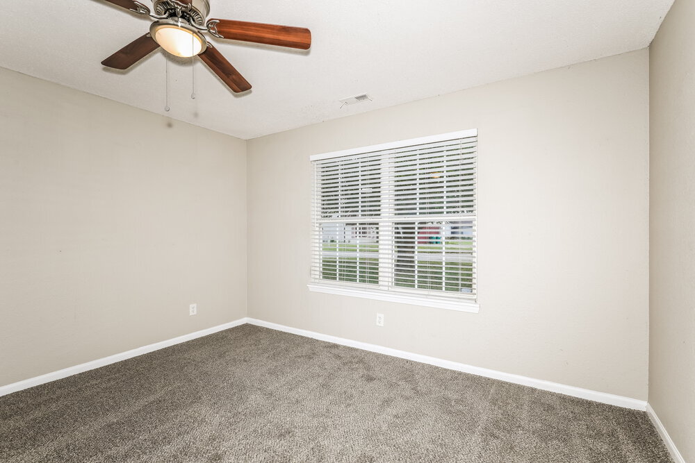 Building Photo - 4009 Dogwood Ln