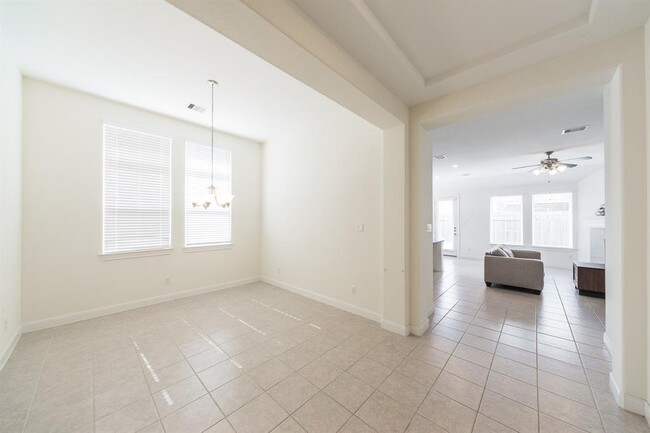 Building Photo - 27026 Soapstone Terrace Ln