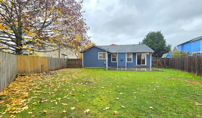 Building Photo - Lovely 3 Bedroom Marysville Rambler Available NOW!