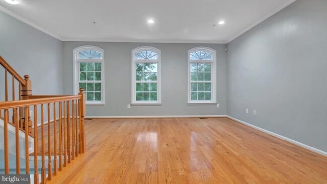 Building Photo - 2453 Cheyenne Dr