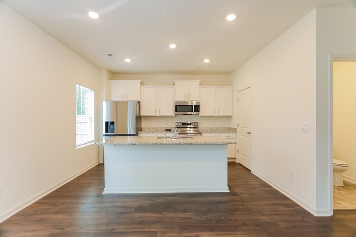 Building Photo - 5608 Timber Leaf Lp