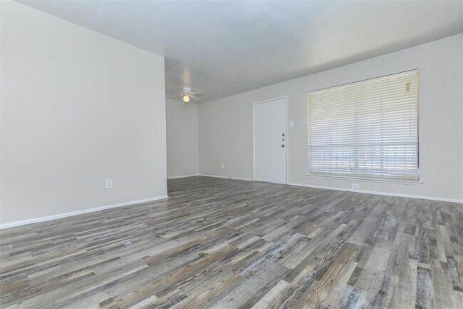 Building Photo - 2766 Cookscreek Pl