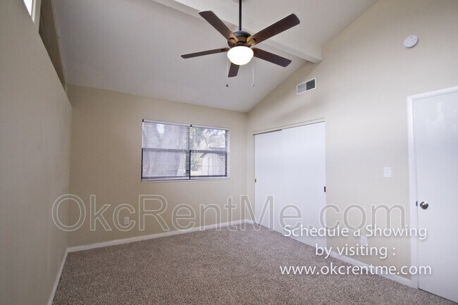 Building Photo - 1100 Belair Rd