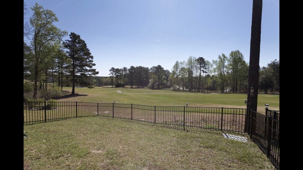 Fairway views - 1359 Micahs Way N