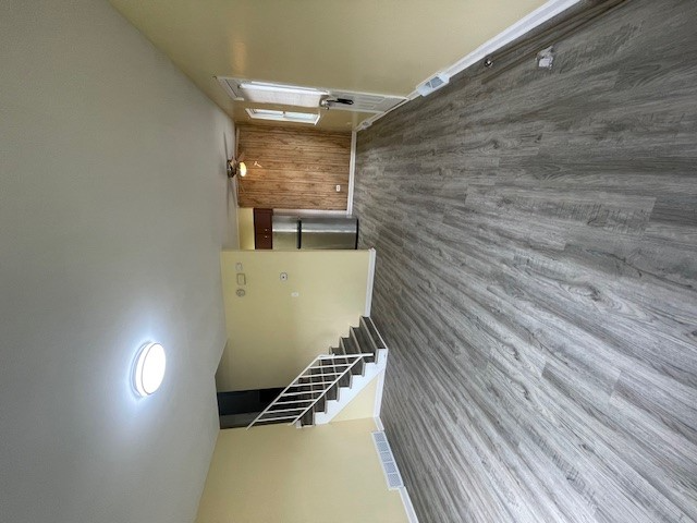 Building Photo - 417 N 3rd Ave