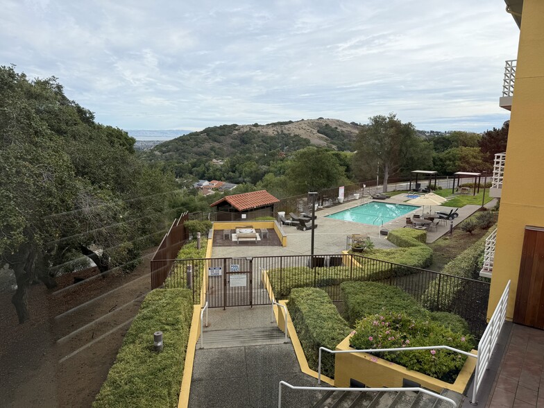 Building Photo - 1700 De Anza Blvd