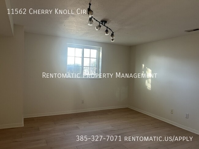 Building Photo - 11562 Cherry Knoll Cir