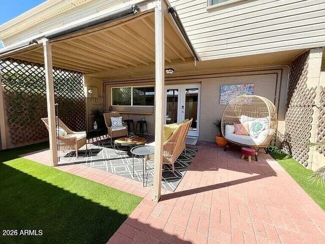 Building Photo - 4338 N Parkway Ave