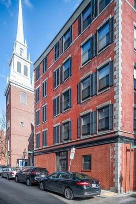 Building Photo - 181 Salem St
