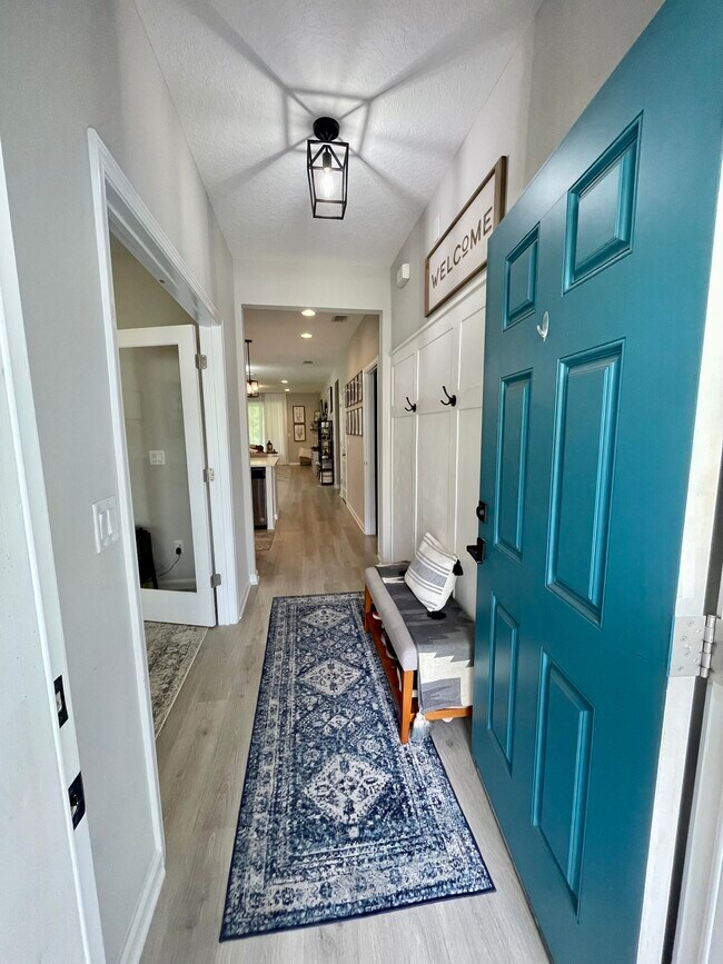 Building Photo - 2090 Hawkeye Pl