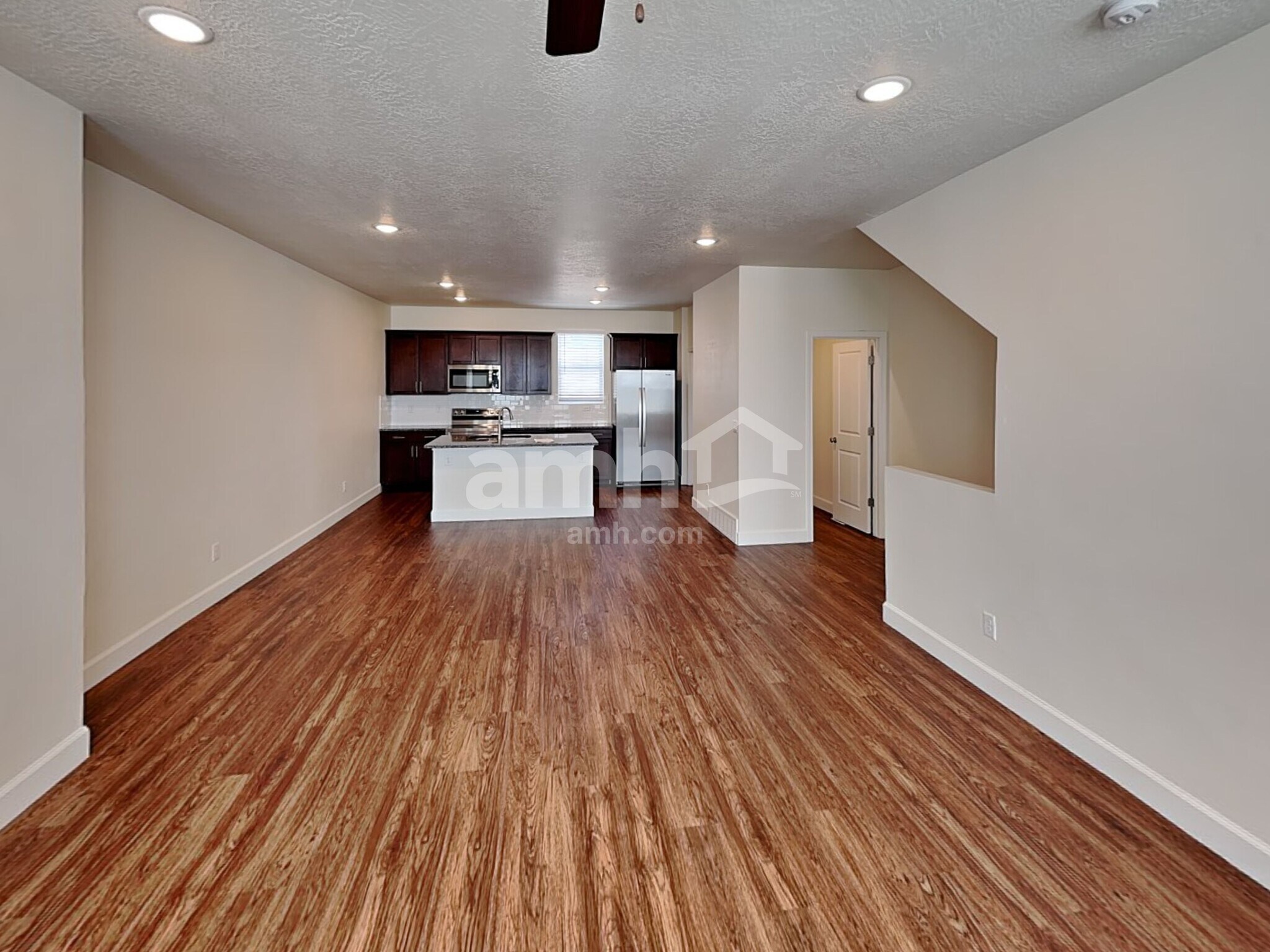 Building Photo - 6088 S Jordan Pkwy W