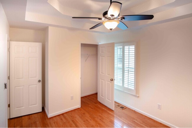 Building Photo - 1465 Rosewood Creek Dr