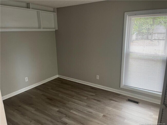 Building Photo - 1322 Worstead Dr