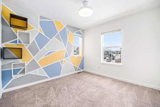 Building Photo - "Spacious 4-Bedroom Duplex Oasis with 3 Full Baths in Erie, CO - Your Perfect Home Awaits!"