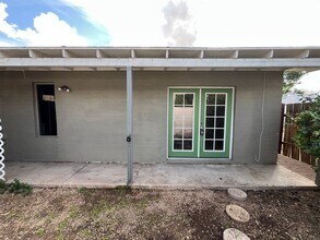 Building Photo - 2 Bedroom Nearby ASU!!