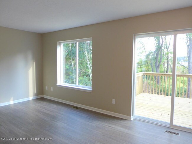 Building Photo - 5832 Outer Dr