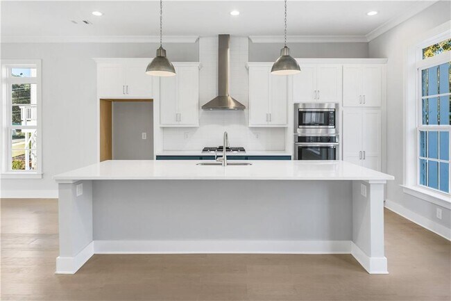 Building Photo - 2035 Parkside Ln