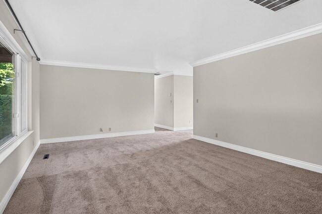 Building Photo - Single-Story Walnut Creek Home Near Top-Rated Schools, BART & Shopping