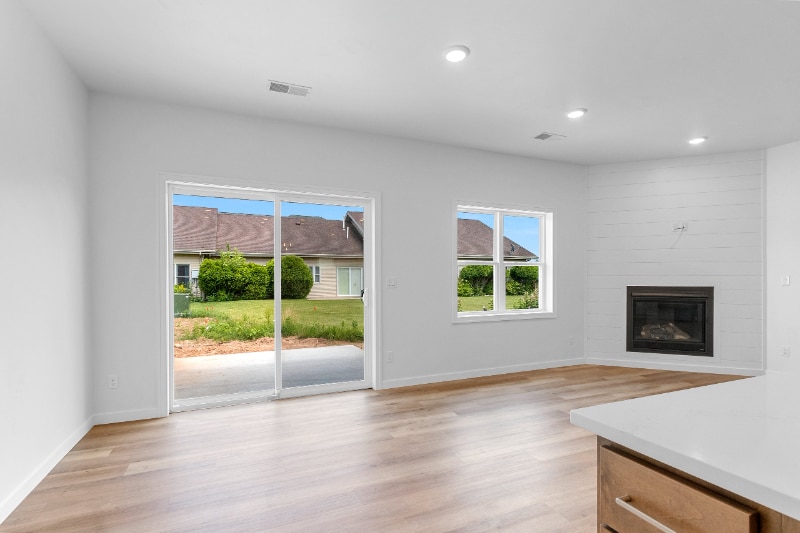 Building Photo - 2723 Sachet Pl