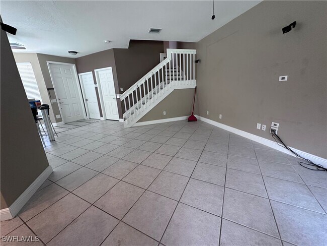 Building Photo - 3968 Cherrybrook Loop