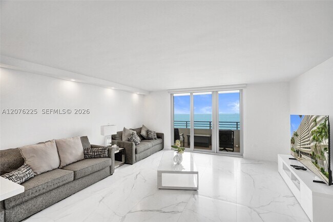 Building Photo - 5555 Collins Ave