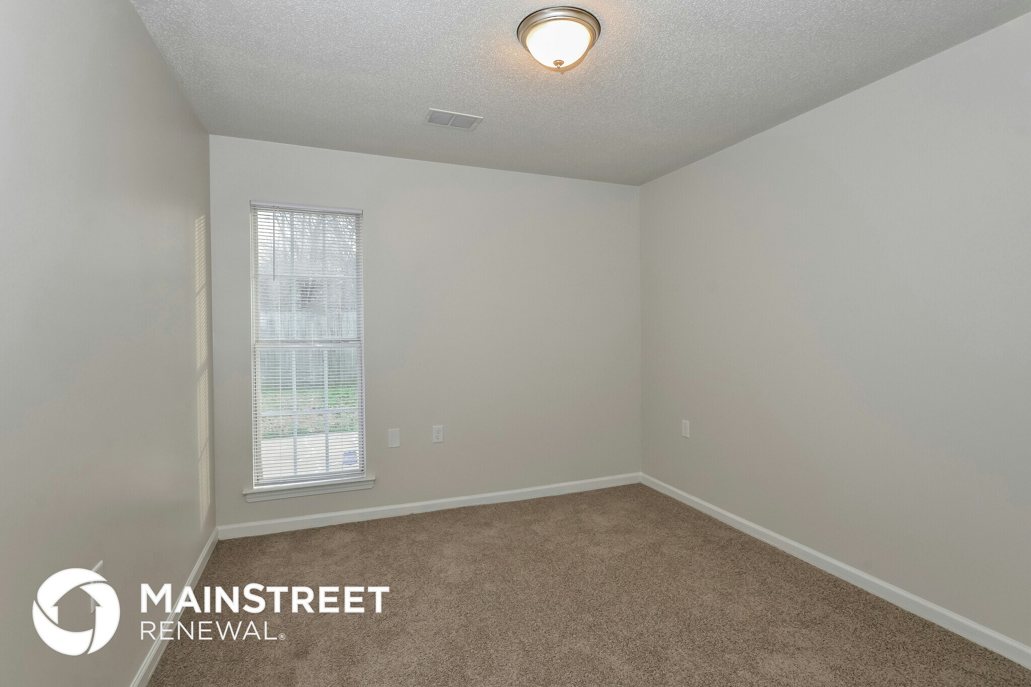 Building Photo - 4495 Andover Ln