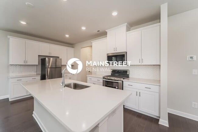 Building Photo - 3 Bedroom Pet-Friendly Home in Charlotte, ...