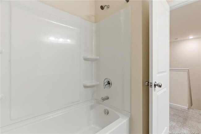 Building Photo - 245 Ribbon Rail St