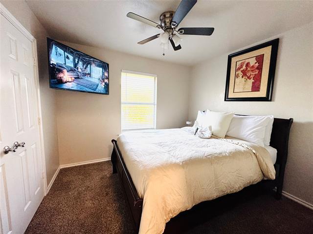 Building Photo - 2808 Sunset Strip Dr