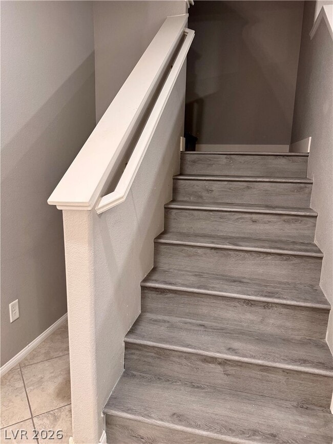 Building Photo - 2848 Alenga St