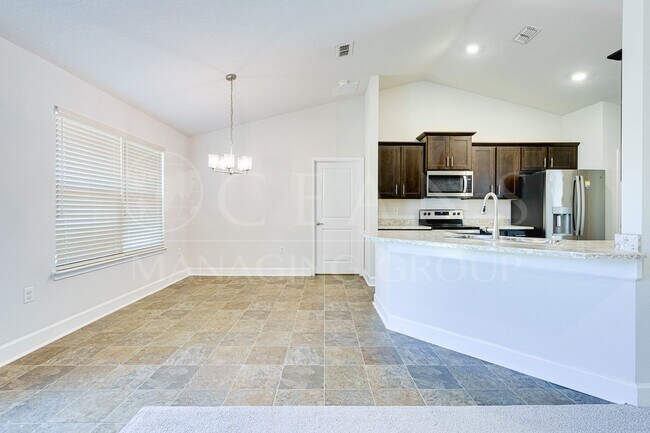 Building Photo - Beautiful 4-Bedroom Home in Palm Coast – B...