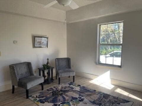 Building Photo - 401 W Worley St