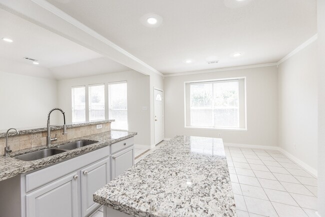 Building Photo - 8510 Chickamauga Ln
