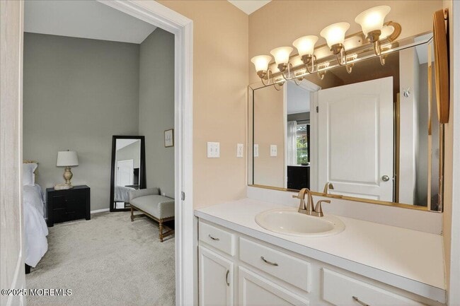 Building Photo - 7 Lucia Ct