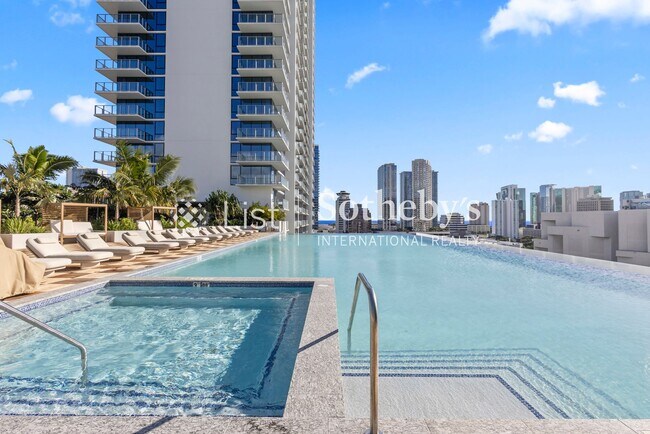 Building Photo - The Park on Keeaumoku #4007L | Honolulu, HI