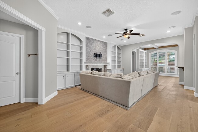 Building Photo - 1106 Parkhaven Ln