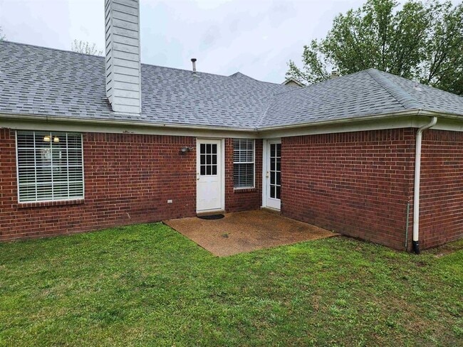 Building Photo - 255 Windy Ridge Cove