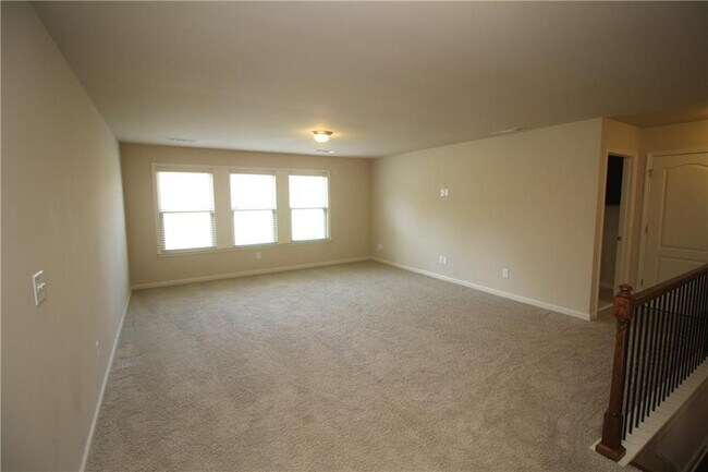 Building Photo - 1665 Gallant Fox Ln