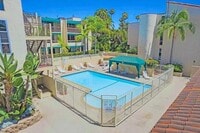 Building Photo - 6333 La Jolla Blvd