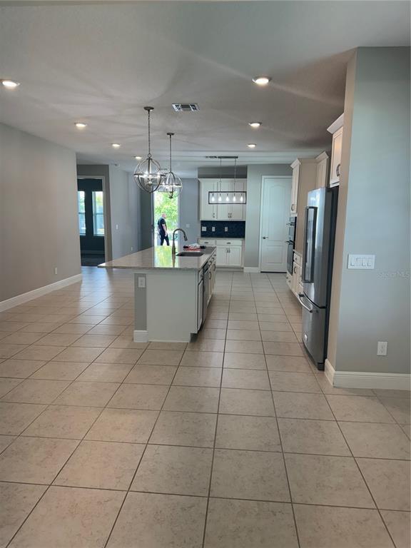 Building Photo - 6940 Bridgman St