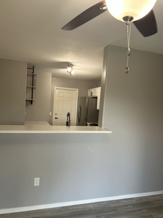 Building Photo - Three bedroom 2.5 bath two story home