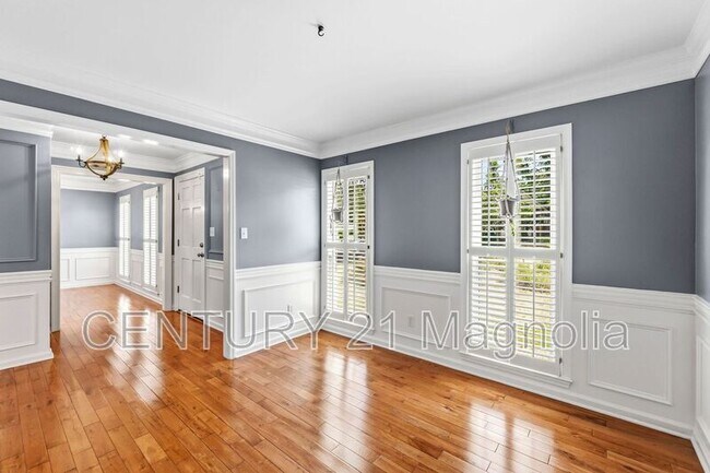 Building Photo - 299 Ashbrook Dr