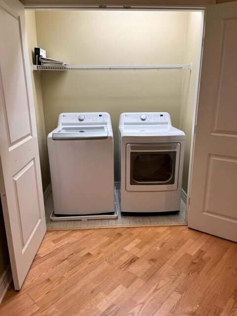 Building Photo - 1-Bedroom luxury Condo at The Tower in Downtown Fort Worth!