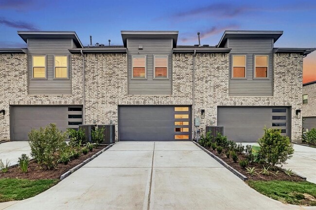 Building Photo - 16650 Texas Hill Country Rd